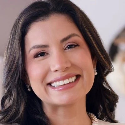 Dra. Mônica Pinheiro